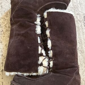 Suede boots